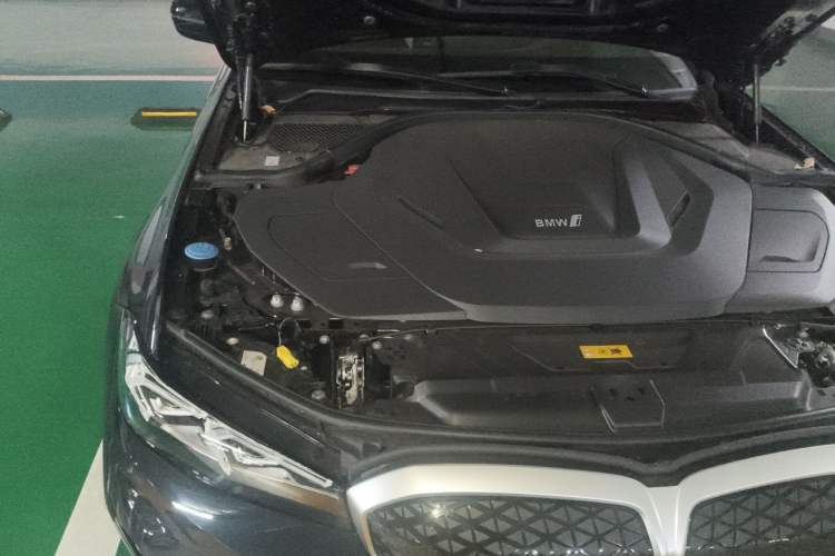 Used BMW i3 2025 eDrive 35 L Engine Bay Right
