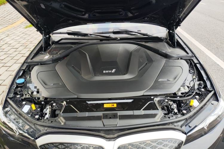 Used BMW i3 2025 eDrive 35 L Engine Bay