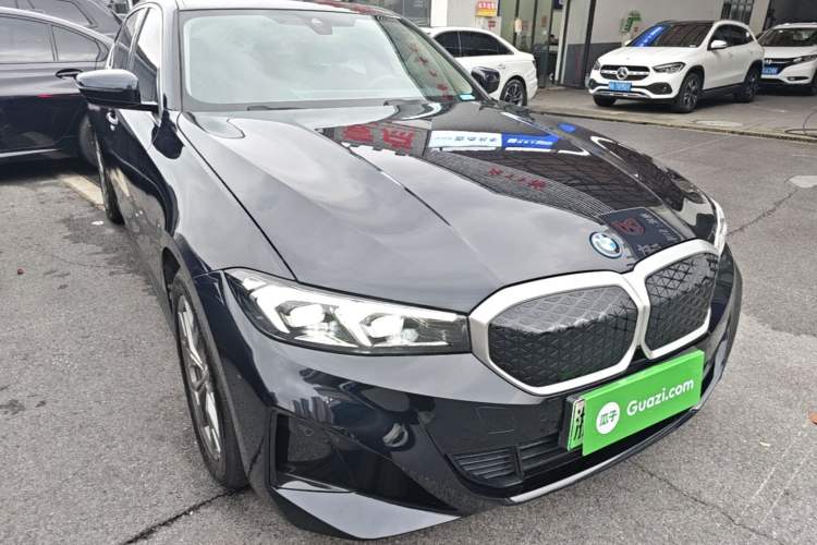 Used BMW i3 2025 eDrive 35 L Exterior 1