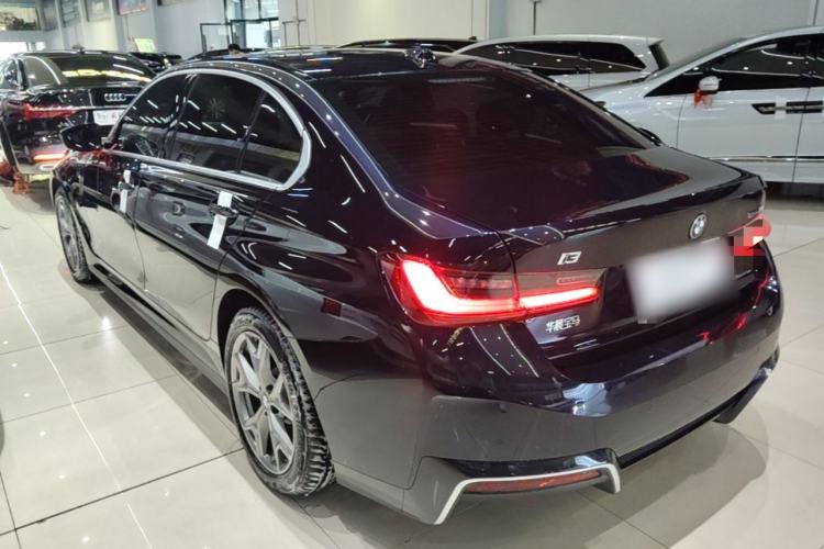 Used BMW i3 2025 eDrive 35 L Exterior 2