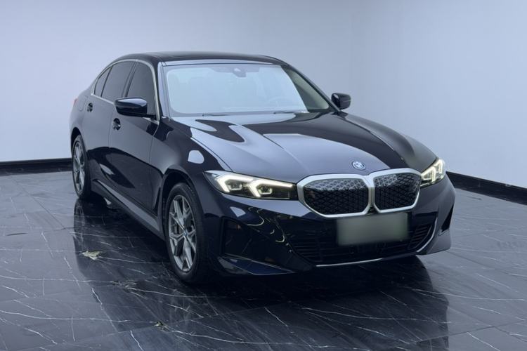 Used BMW i3 2025 eDrive 35 L Exterior 2