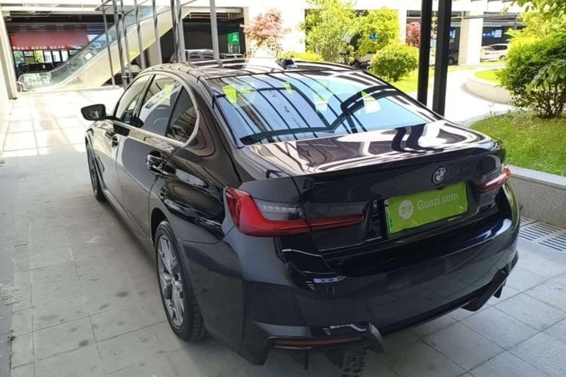Used BMW i3 2025 eDrive 35 L Exterior 2