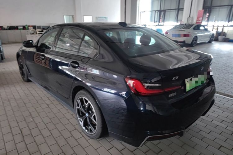 Used BMW i3 2025 eDrive 40 L Midnight Edition Exterior 2