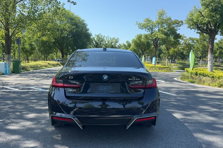 Used BMW i3 2025 eDrive 35 L Exterior 2
