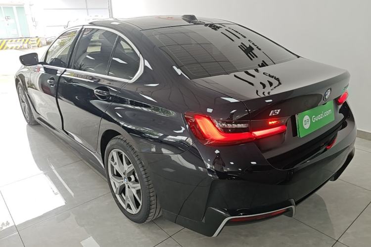 Used BMW i3 2025 eDrive 35 L Exterior 2