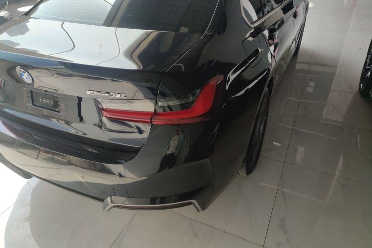 Used BMW i3 2025 eDrive 35 L Exterior 3