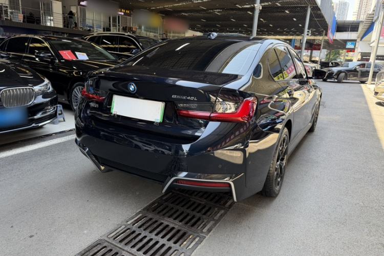 Used BMW i3 2025 eDrive 40 L Midnight Edition Exterior 3