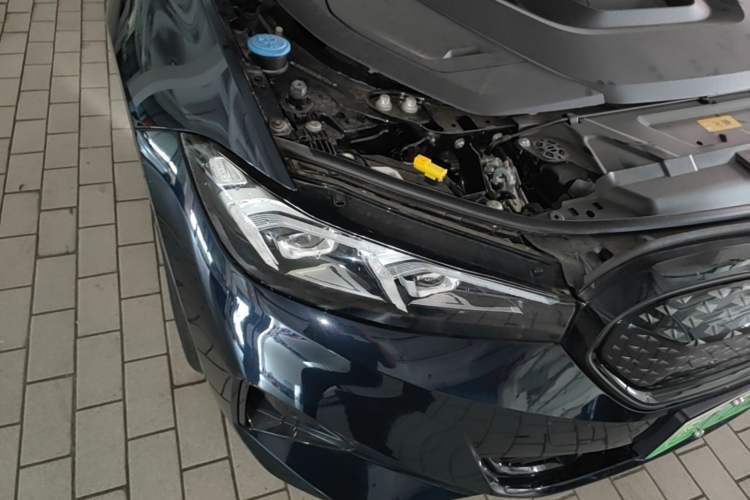Used BMW i3 2025 eDrive 40 L Midnight Edition Exterior 3