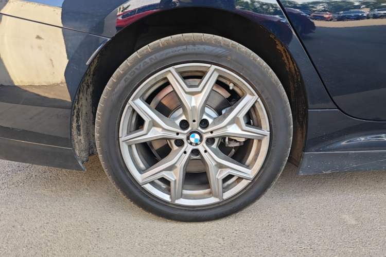 Used BMW i3 2025 eDrive 35 L Exterior 5