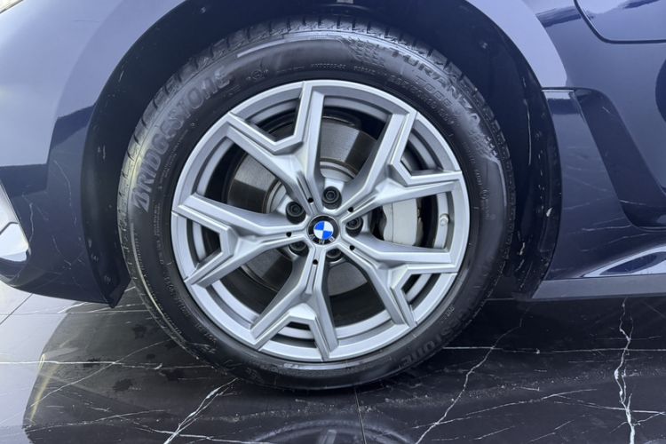 Used BMW i3 2025 eDrive 35 L Exterior 5