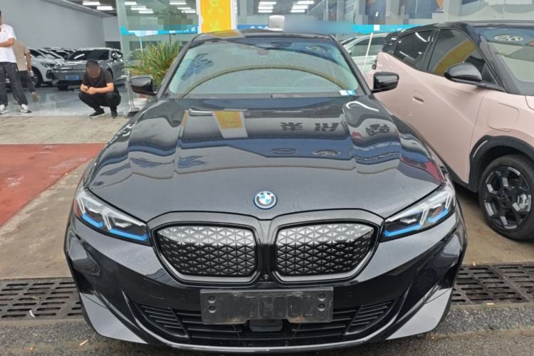 Used BMW i3 2025 eDrive 40 L Midnight Sports Package Front