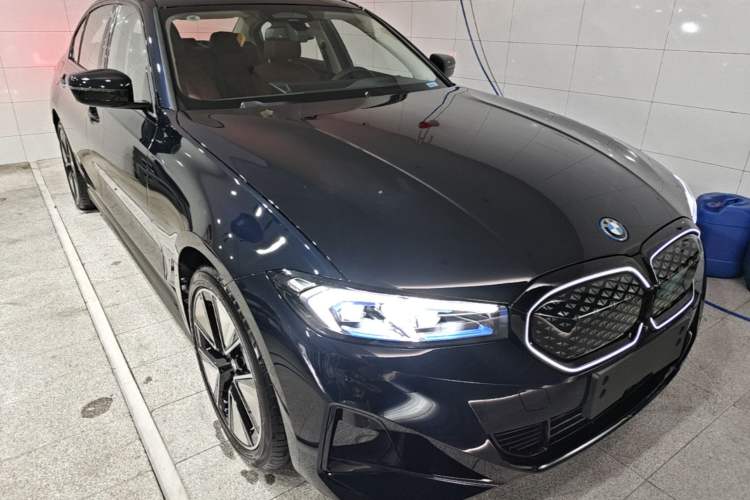 Used BMW i3 2025 eDrive 40 L Midnight Edition Front Right 45 Deg