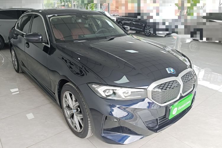 Used BMW i3 2025 eDrive 35 L Front Right 45 Deg