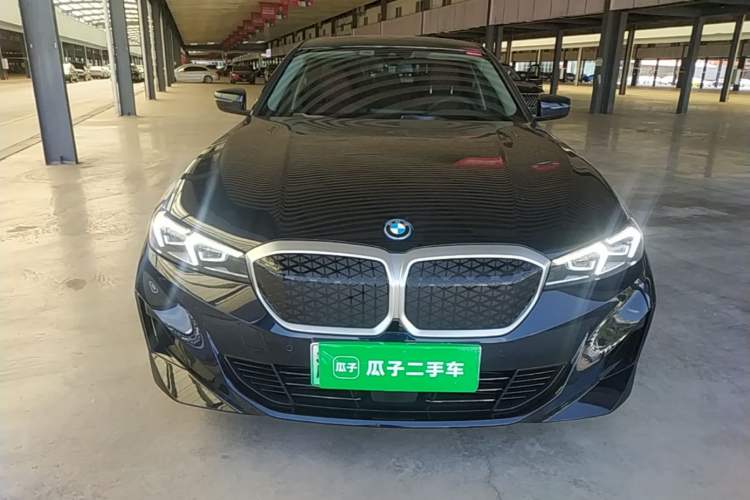 Used BMW i3 2025 eDrive 35 L Front