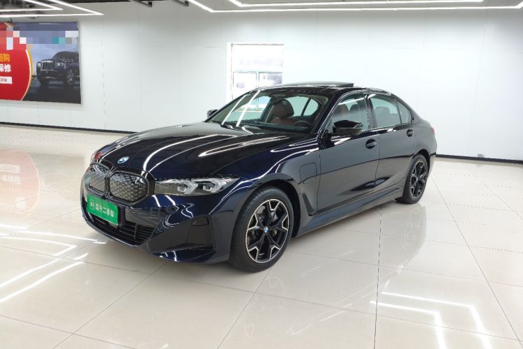 BMW i3 2025 eDrive 40 L Midnight Edition