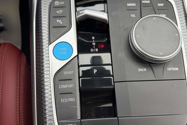 Used BMW i3 2025 eDrive 40 L Midnight Sports Package Gear Lever