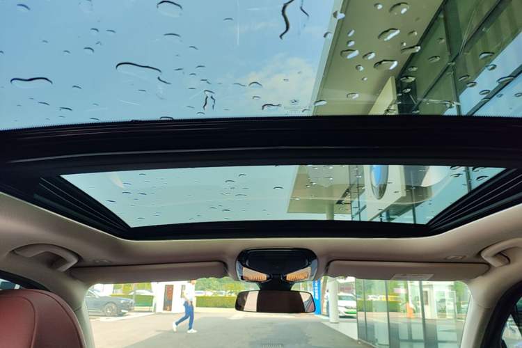 Used BMW i3 2025 eDrive 35 L Headliner