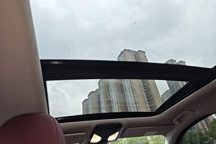 Used BMW i3 2025 eDrive 35 L Headliner