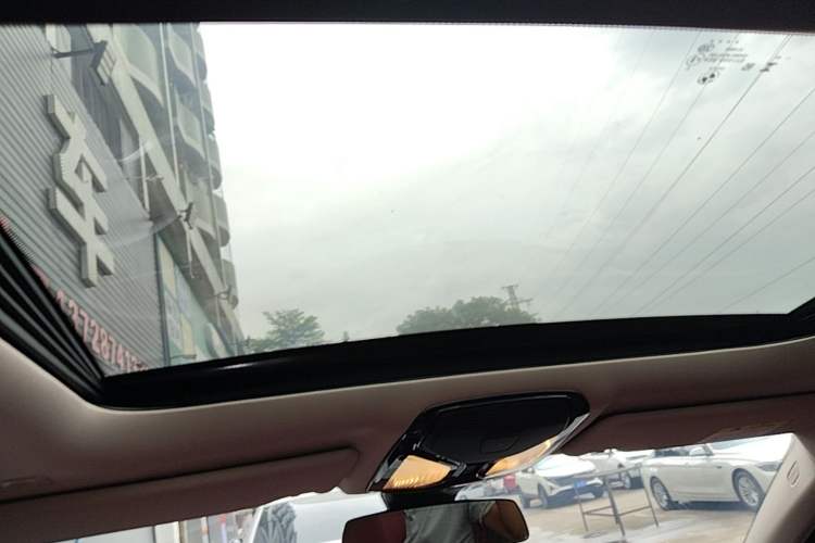 Used BMW i3 2025 eDrive 35 L Headliner