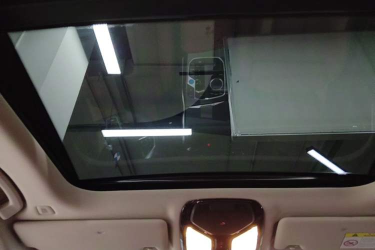 Used BMW i3 2025 eDrive 35 L Headliner
