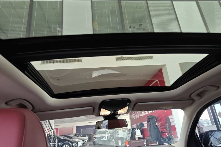 Used BMW i3 2025 eDrive 35 L Headliner