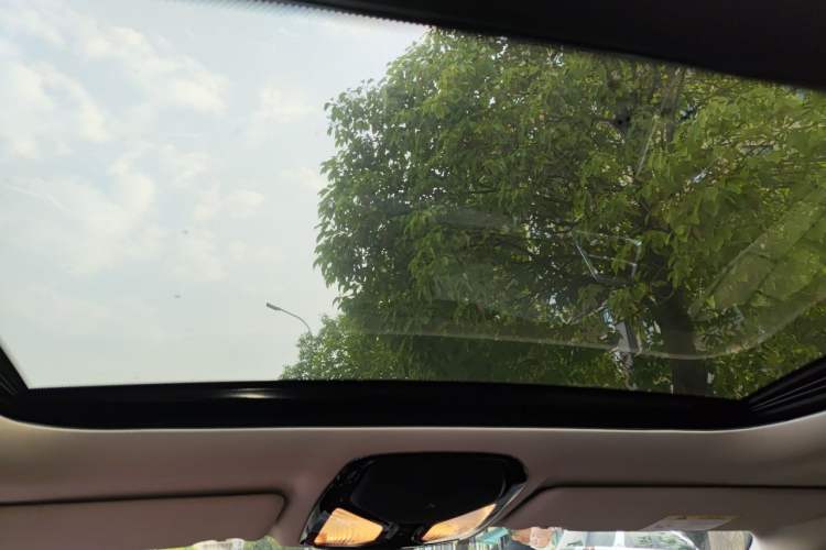 Used BMW i3 2025 eDrive 35 L Headliner