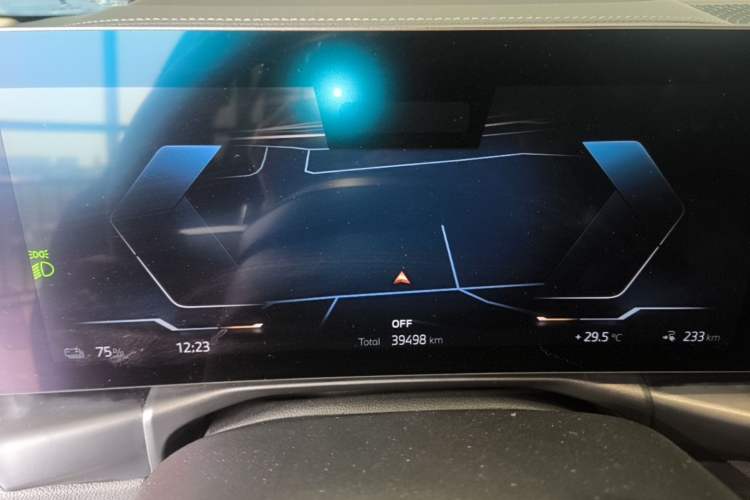 Used BMW i3 2025 eDrive 40 L Midnight Sports Package Instrument Cluster