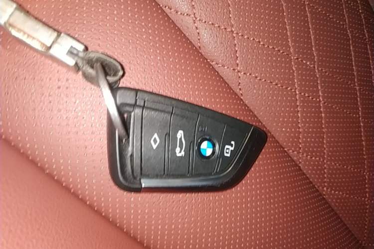 Used BMW i3 2025 eDrive 40 L Midnight Sports Package Interior 1