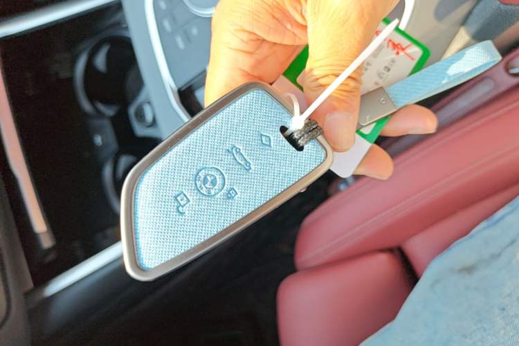 Used BMW i3 2025 eDrive 35 L Interior 1