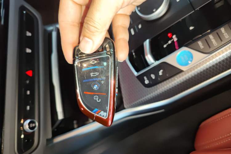 Used BMW i3 2025 eDrive 40 L Midnight Edition Interior 1