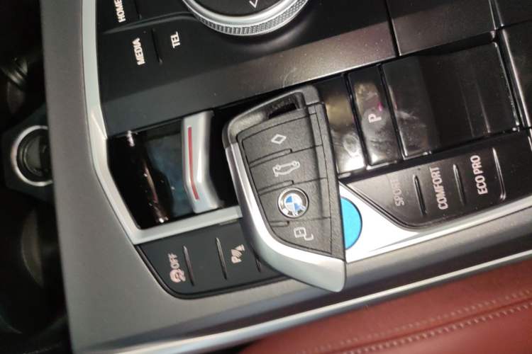 Used BMW i3 2025 eDrive 35 L Interior 1