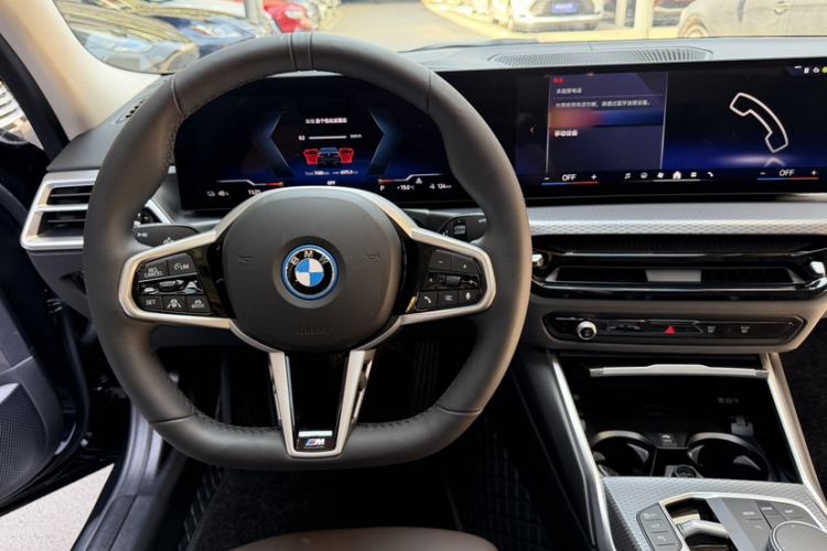 Used BMW i3 2025 eDrive 40 L Midnight Edition Interior 2