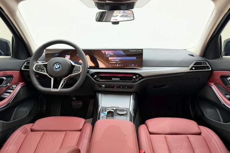 Used BMW i3 2025 eDrive 40 L Midnight Edition Interior 3