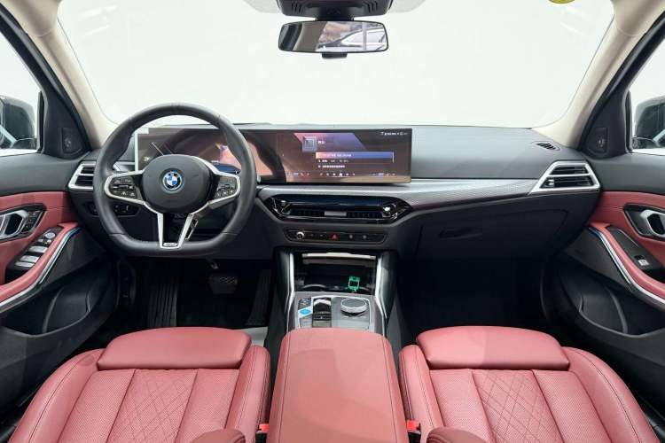 Used BMW i3 2025 eDrive 40 L Midnight Sports Package Interior 4