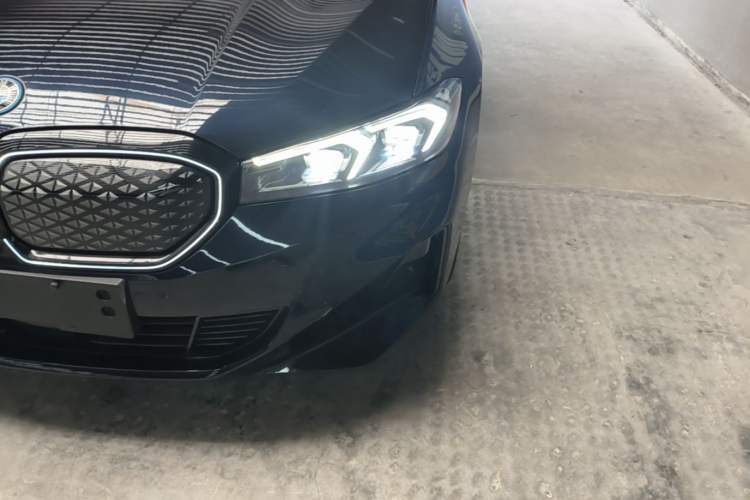 Used BMW i3 2025 eDrive 40 L Midnight Edition Left Front Headlight