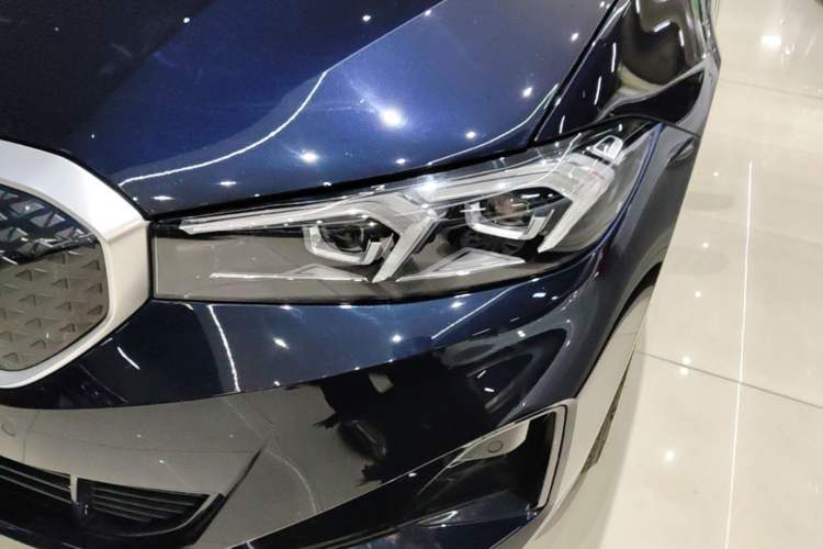 Used BMW i3 2025 eDrive 35 L Left Front Headlight
