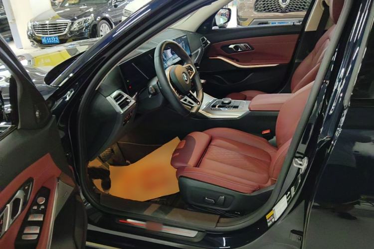 Used BMW i3 2025 eDrive 40 L Midnight Sports Package Left Front Seat