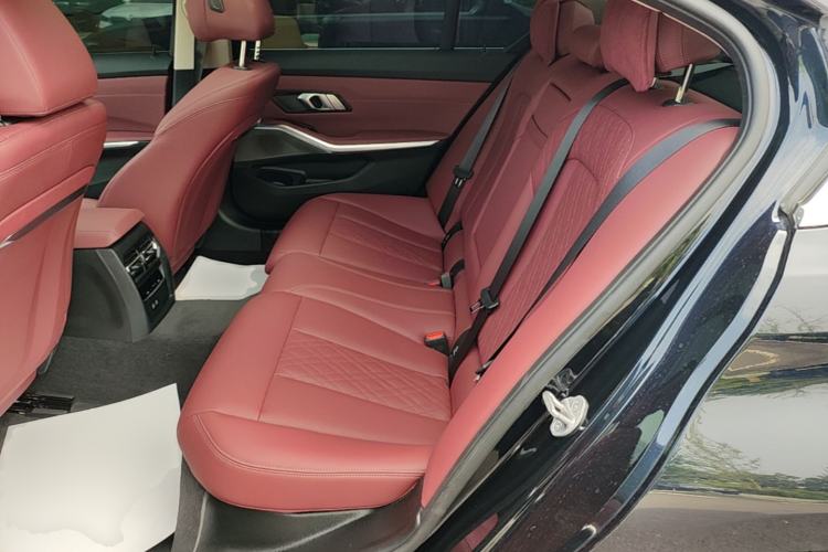 Used BMW i3 2025 eDrive 35 L Left Rear Seat
