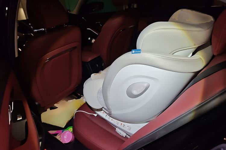 Used BMW i3 2025 eDrive 35 L Left Rear Seat