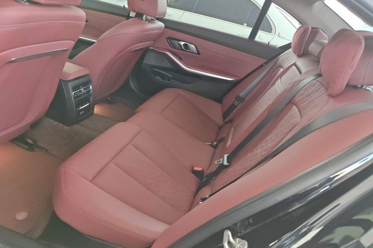 Used BMW i3 2025 eDrive 35 L Left Rear Seat