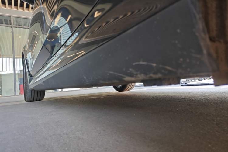 Used BMW i3 2025 eDrive 35 L Left Side Sill