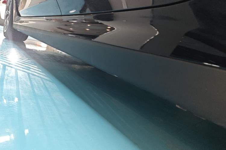 Used BMW i3 2025 eDrive 35 L Left Side Sill