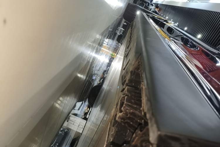 Used BMW i3 2025 eDrive 35 L Left Side Sill