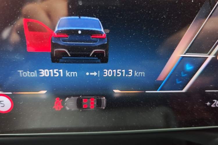 Used BMW i3 2025 eDrive 35 L Odometer Close Up