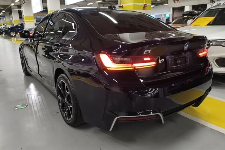 Used BMW i3 2025 eDrive 40 L Midnight Edition Rear Left 45 Deg