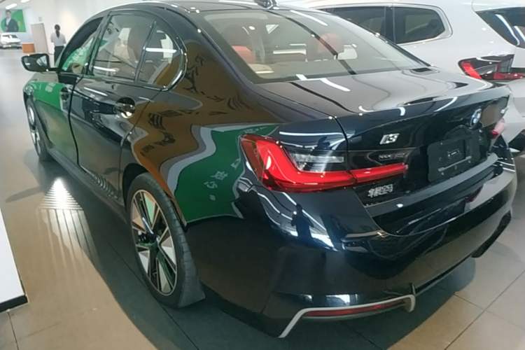 Used BMW i3 2025 eDrive 40 L Midnight Sports Package Rear Left 45 Deg