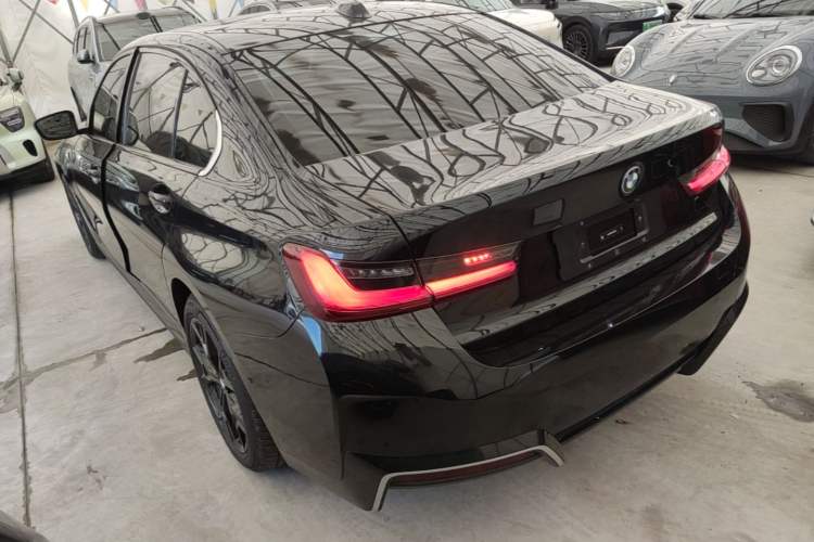 Used BMW i3 2025 eDrive 35 L Rear Left 45 Deg