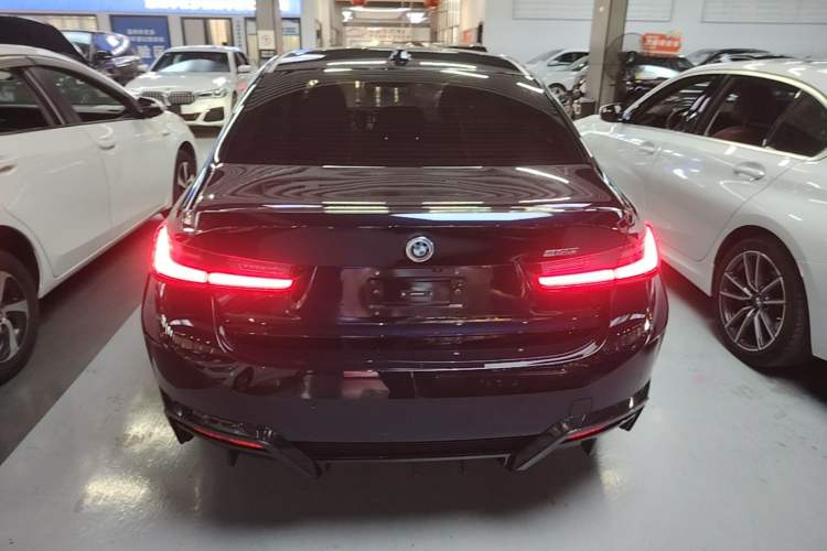 Used BMW i3 2025 eDrive 35 L Rear