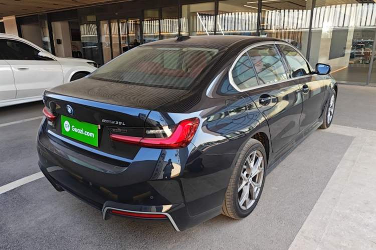 Used BMW i3 2025 eDrive 35 L Rear Right 45 Deg