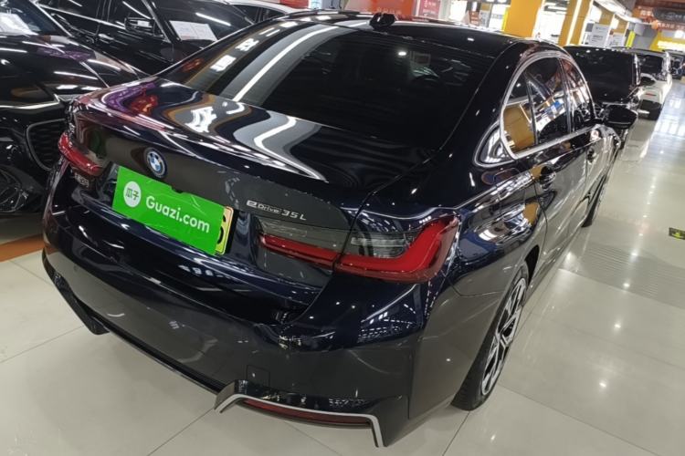 Used BMW i3 2025 eDrive 35 L Rear Right 45 Deg